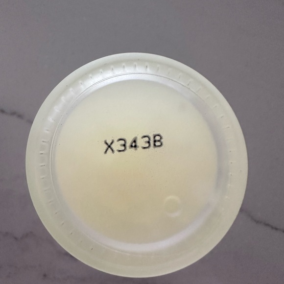 Oak Essentials x Jenni Kanye Full Size Balancing Toning Mist 100ml/3.4 fl oz $46 - Picture 3 of 14